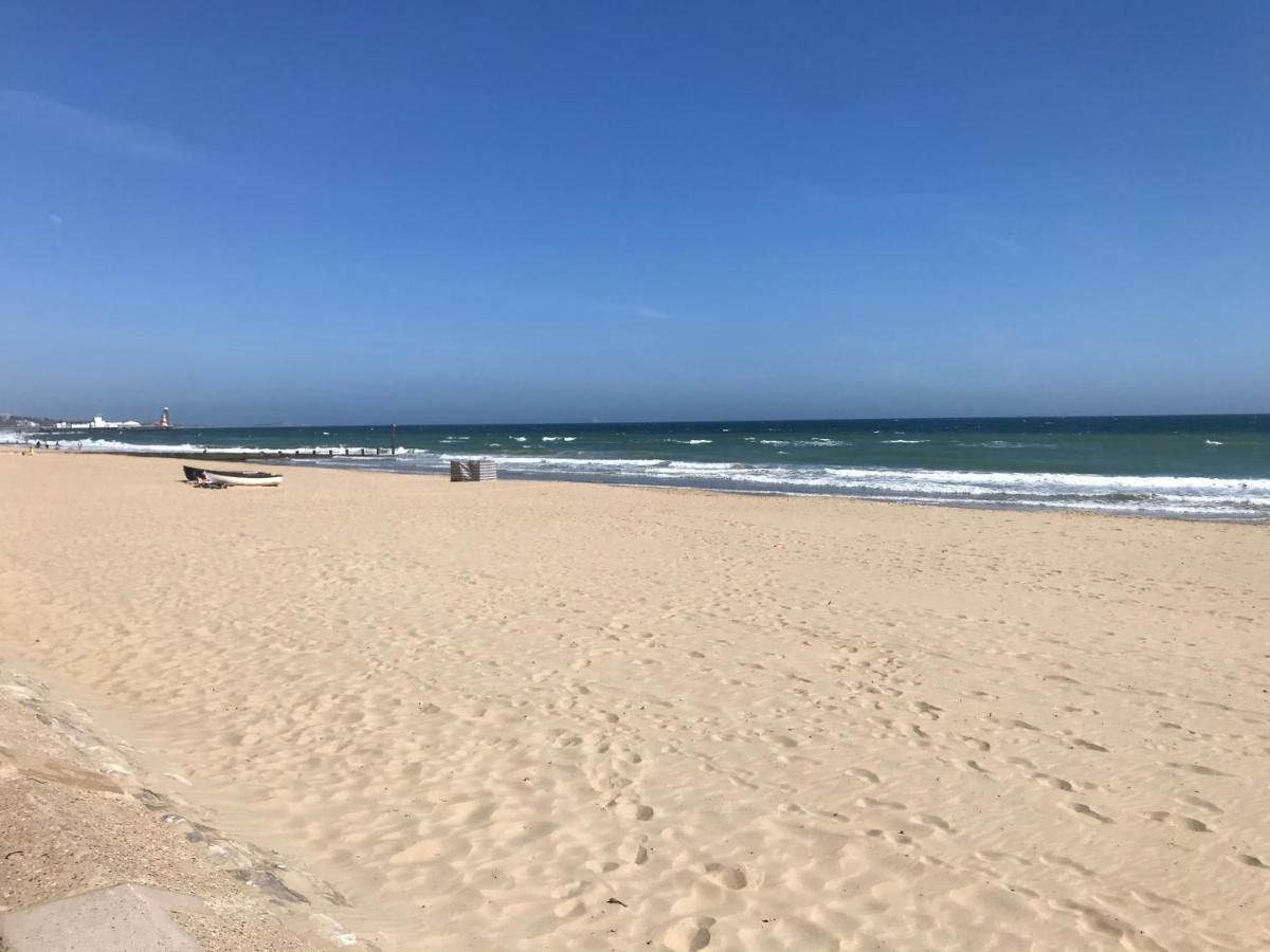 Seaside Living Appartement Bournemouth Buitenkant foto